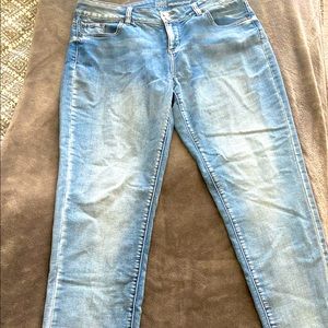 New York & Co. soho jeans